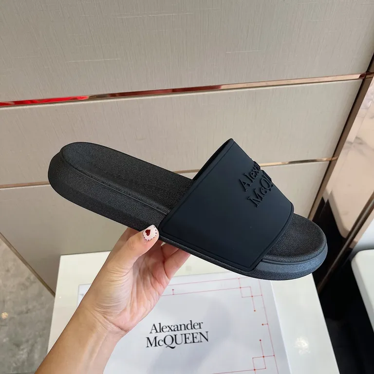 Alexander McQueen Shoe 